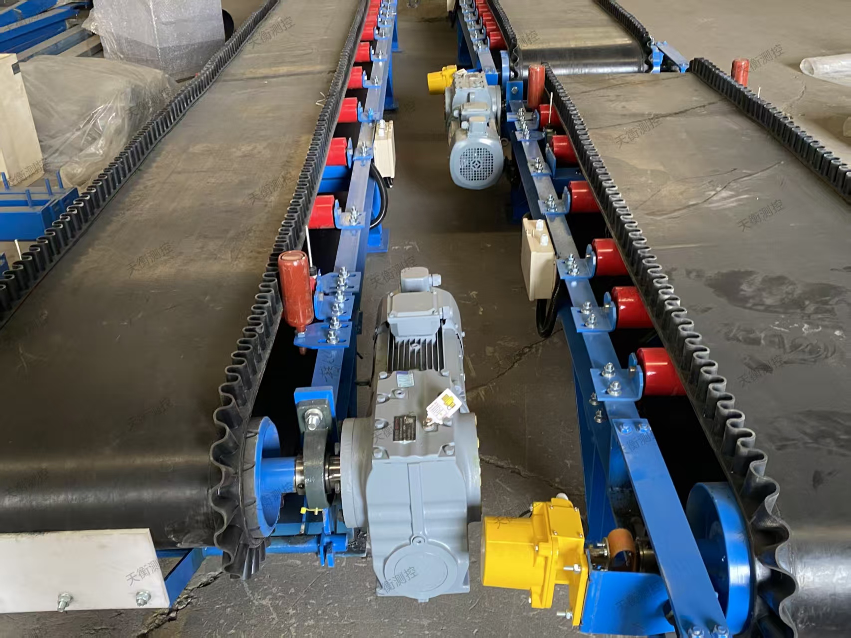 定量91看片成人免费给料机车间发货“ style=